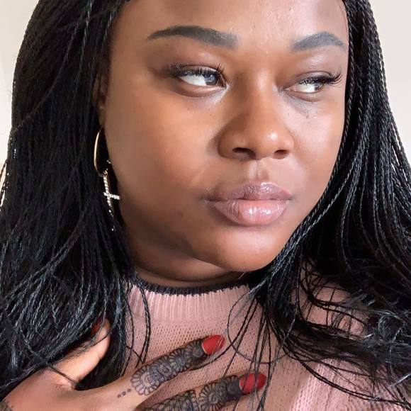 Meet your Posher, Neves - Picture 1 of 1